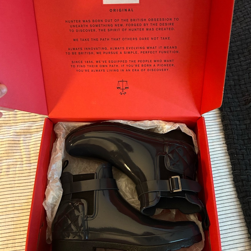 Hunter Black Quilted Women’s Boots